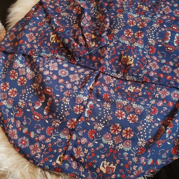 Long Sleeve Tunic - Picture 2 of 6